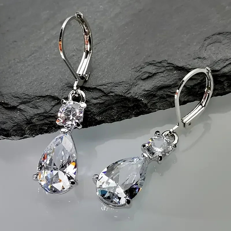 Dangling Jewel Earrings