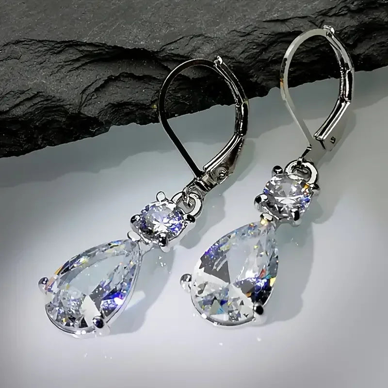 Dangling Jewel Earrings